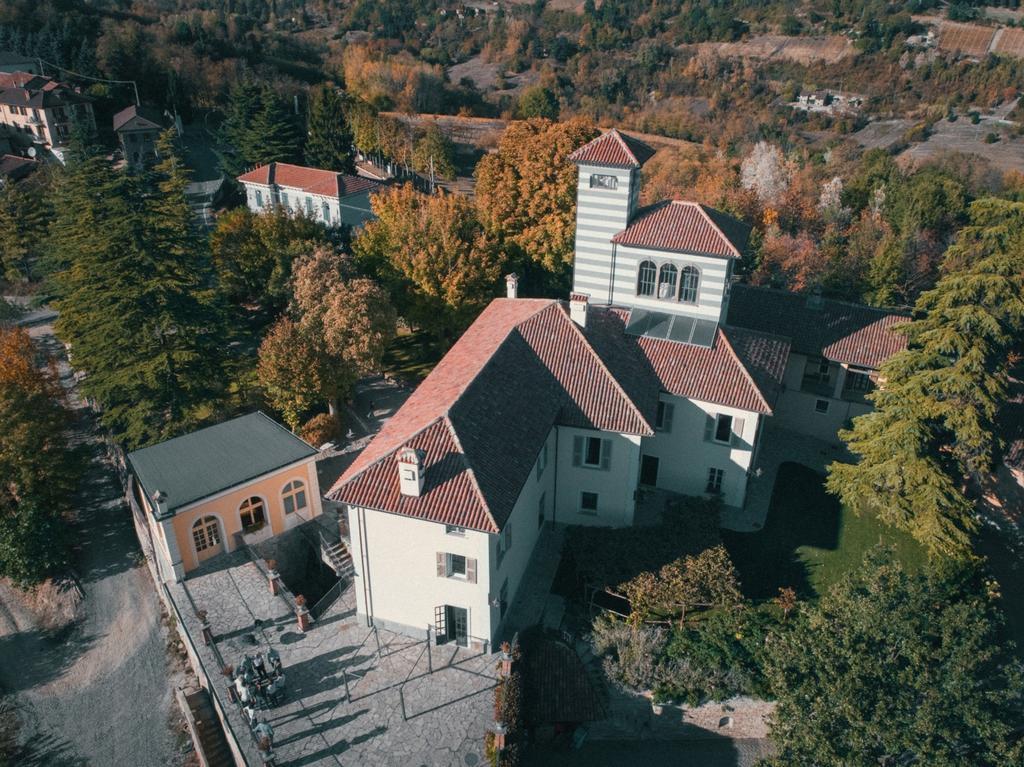 Castello Di Grillano Guest House Ovada Kültér fotó